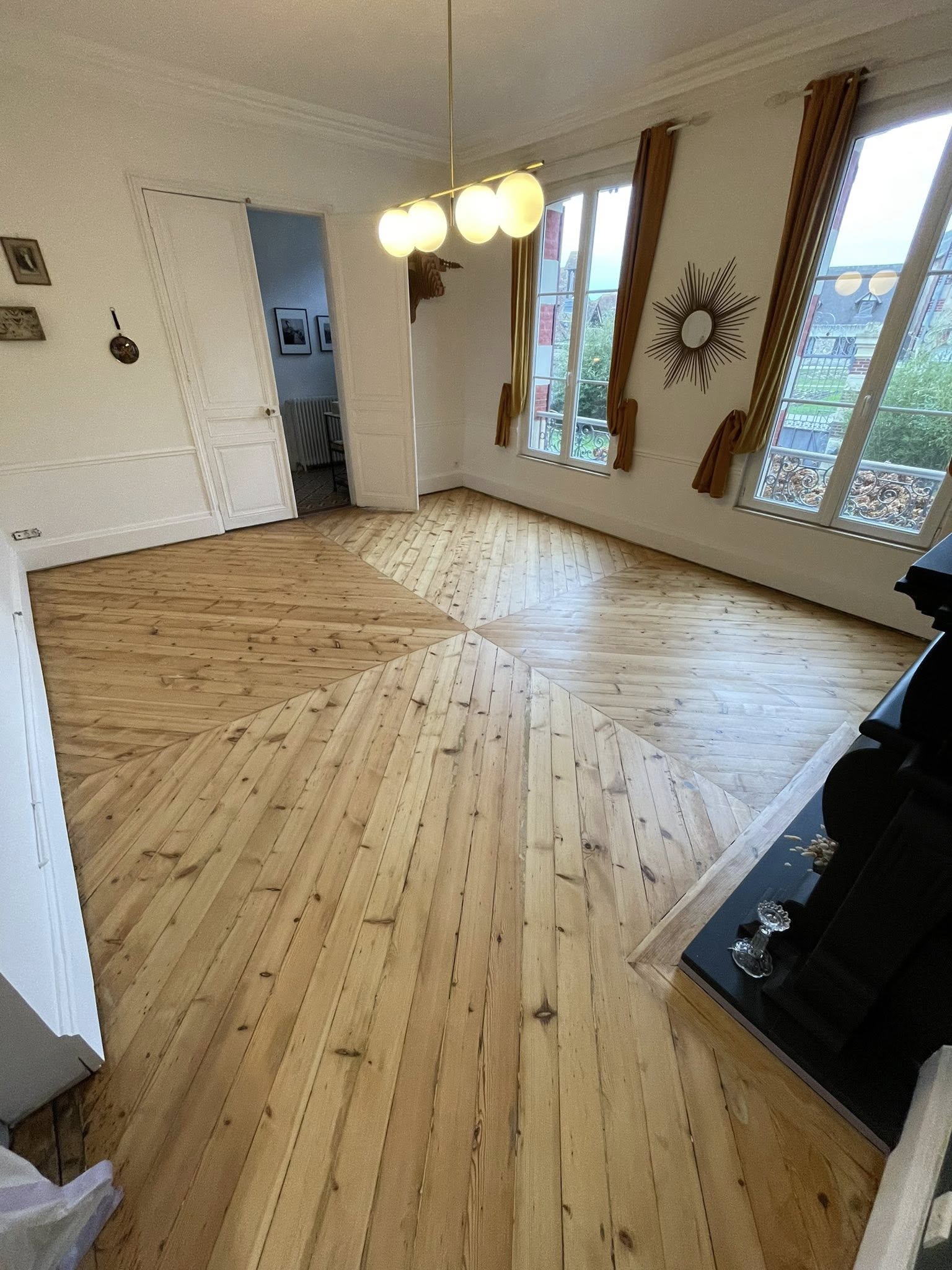 Ponçage et vitrification parquet après - Durand Rénovation Caen